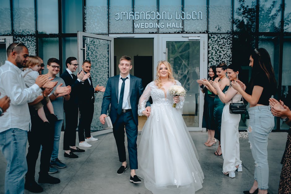 결혼식장 하객의상